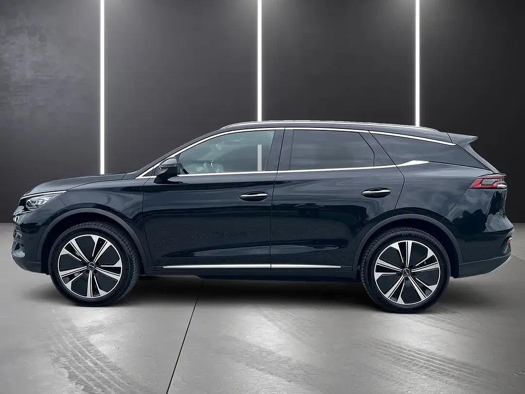 BYD Tang AWD Flagship - Thumbnail 3