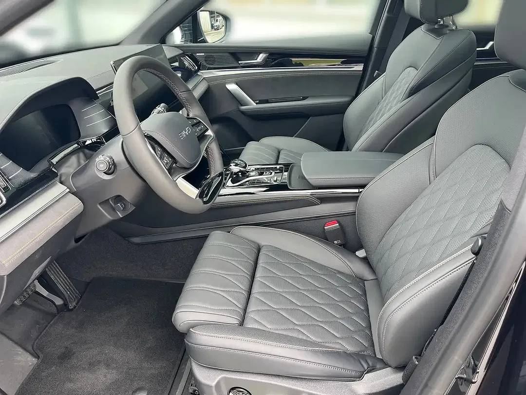 BYD Tang AWD Flagship - Thumbnail 9