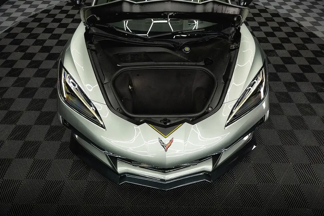 Corvette C8 Z51 Stingray 3LT Targa - Thumbnail 5