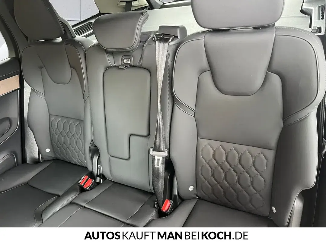 Volvo XC90 B5 AWD Plus Bright - Thumbnail 8