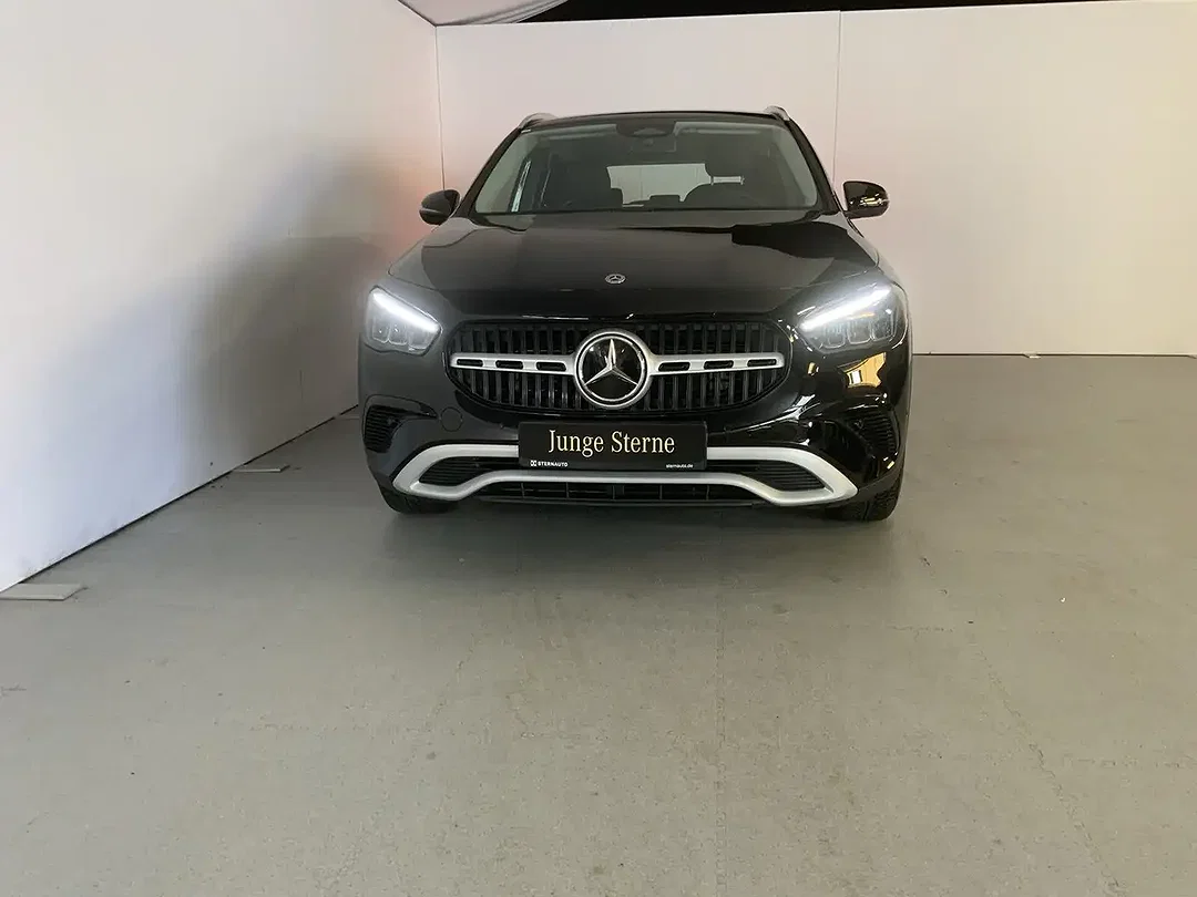 Mercedes-Benz GLA 200 - Afbeelding 1