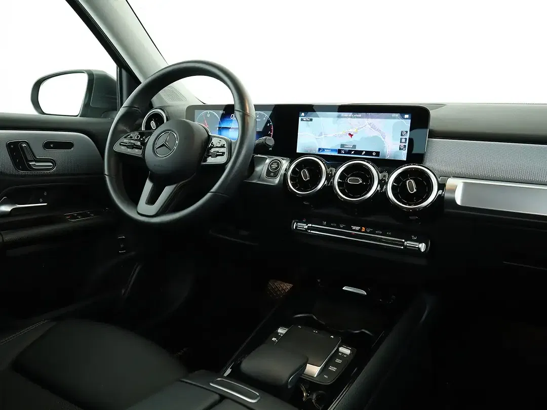 Mercedes-Benz GLB 250 4MATIC - Thumbnail 10