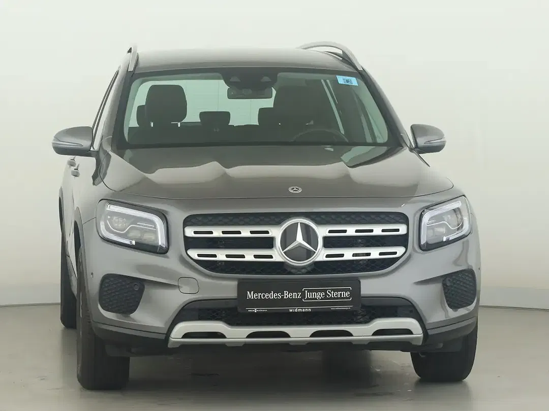 Mercedes-Benz GLB 250 4MATIC - Thumbnail 3