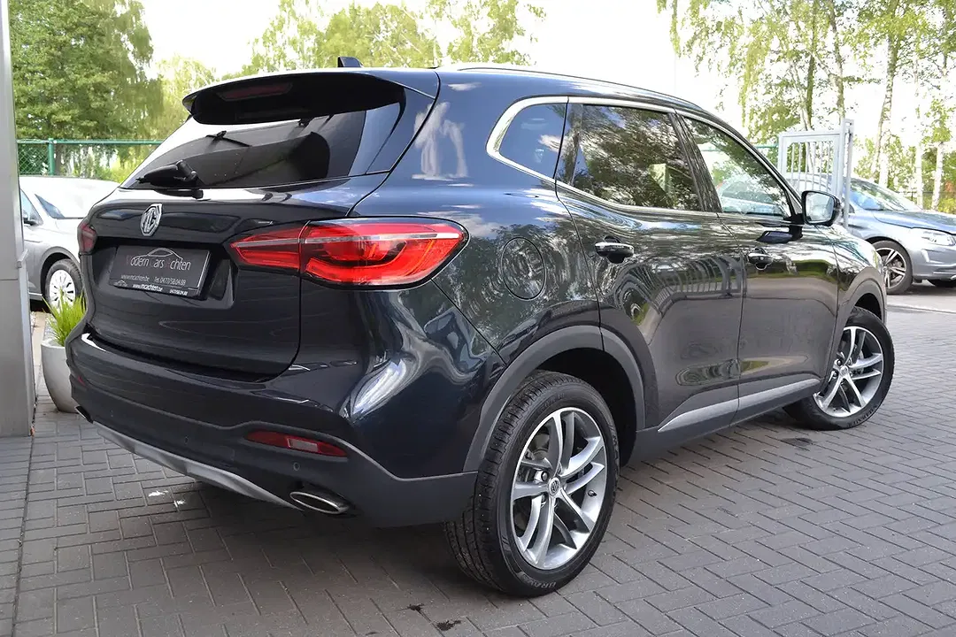 MG EHS 1.5 PHEV - foto 2