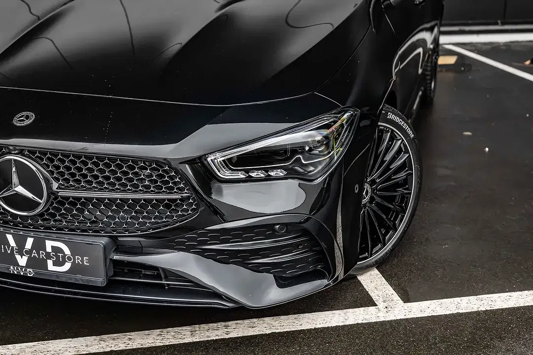 Mercedes-Benz CLA 200 AMG Night Edition - Thumbnail 4