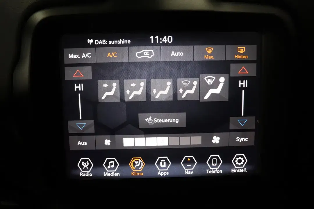 Jeep Renegade 1.5 T4 e-Hybrid Limited - Thumbnail 12