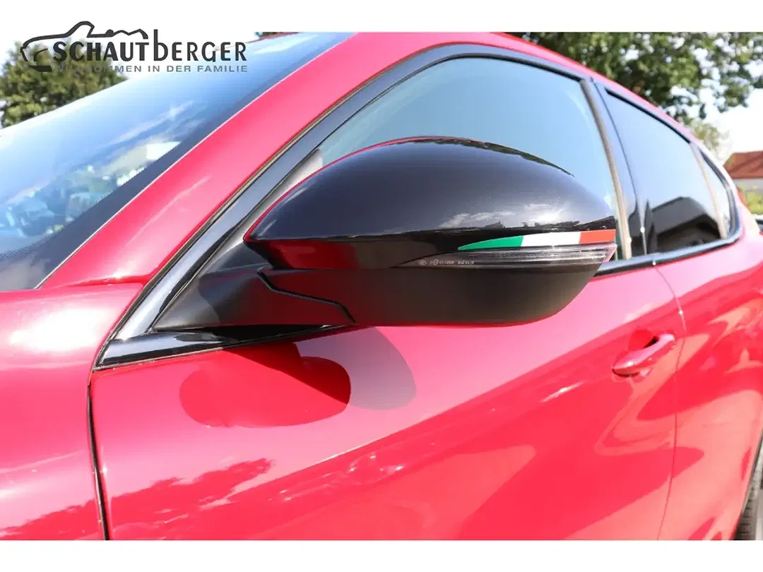 Alfa Romeo Stelvio 2.2 16V Diesel Q4 Intensa - Thumbnail 9