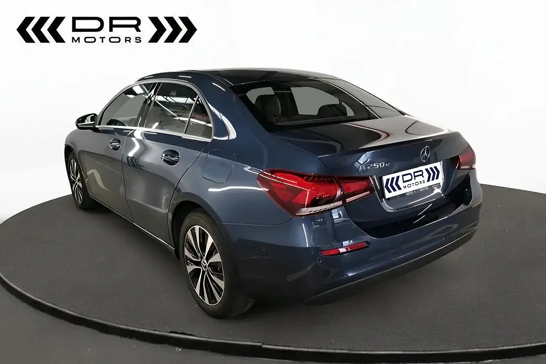 Mercedes-Benz A 250 - Thumbnail 4