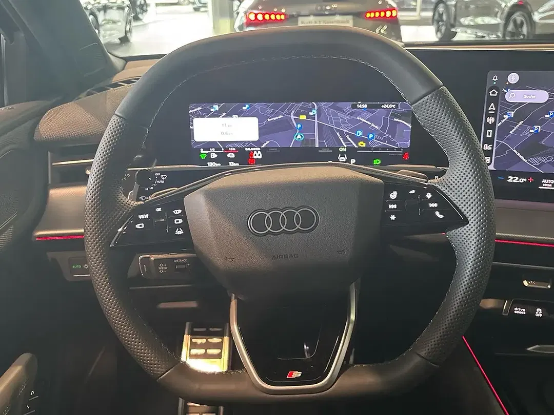 Audi Q3 Sportback plus - Thumbnail 13