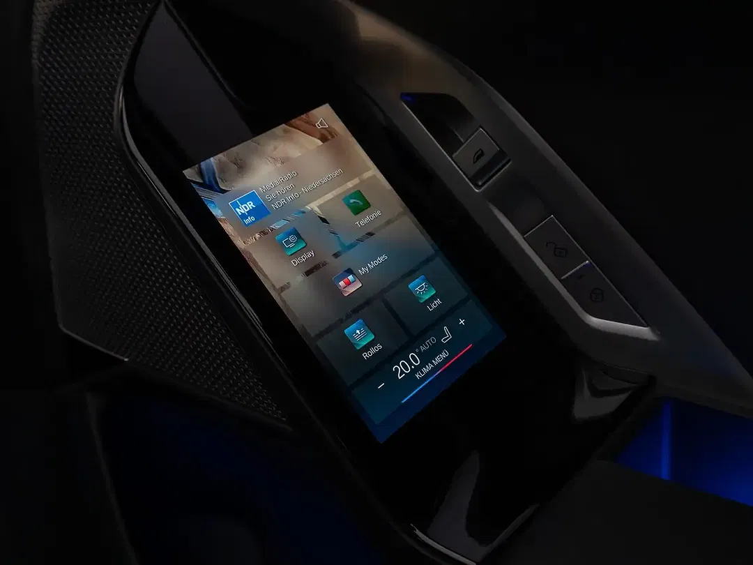 BMW i7 M Sport - Thumbnail 16
