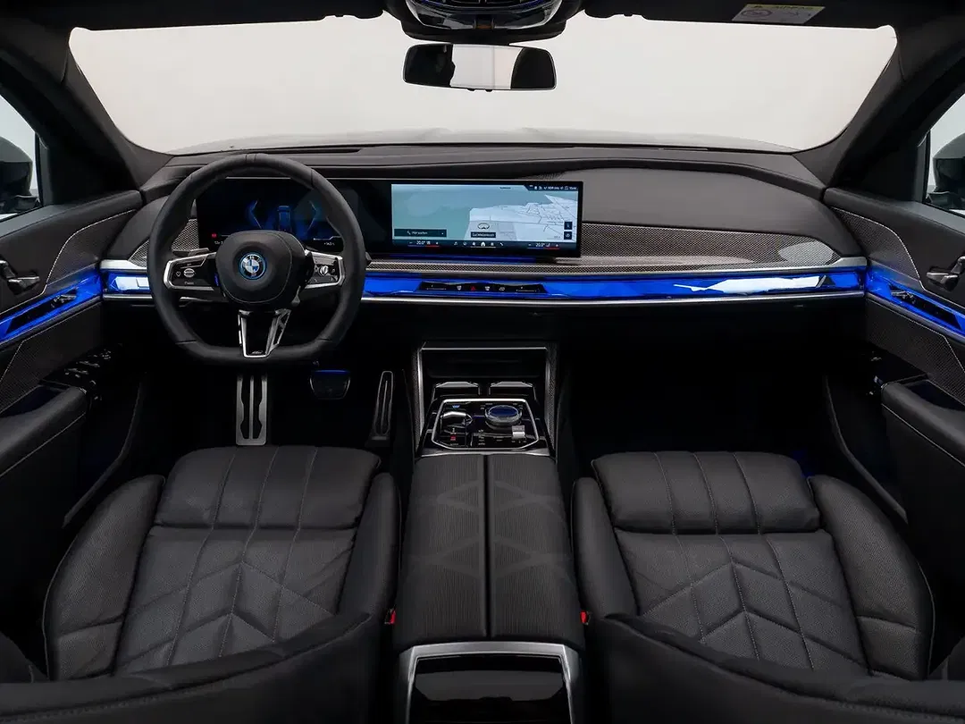 BMW i7 M Sport - Thumbnail 22