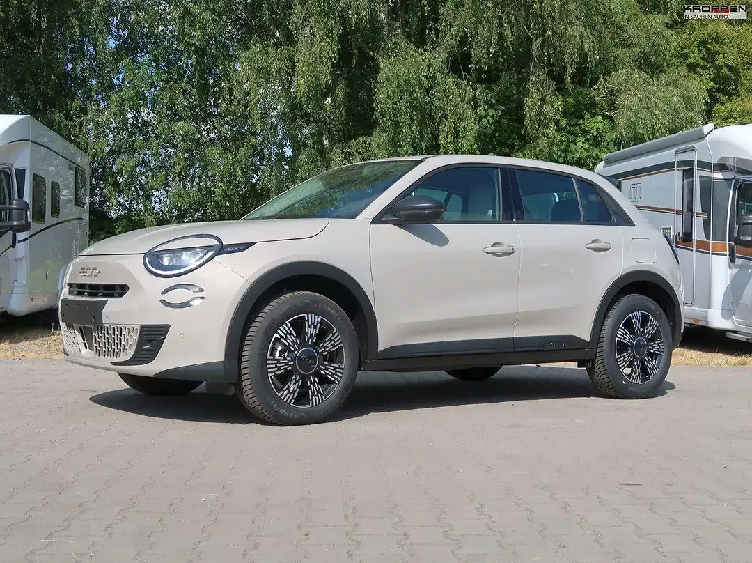 Fiat 600 Hybrid Edition - foto 1