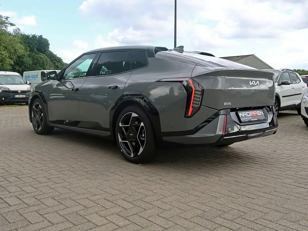 Kia EV4 GT-Line - foto 2