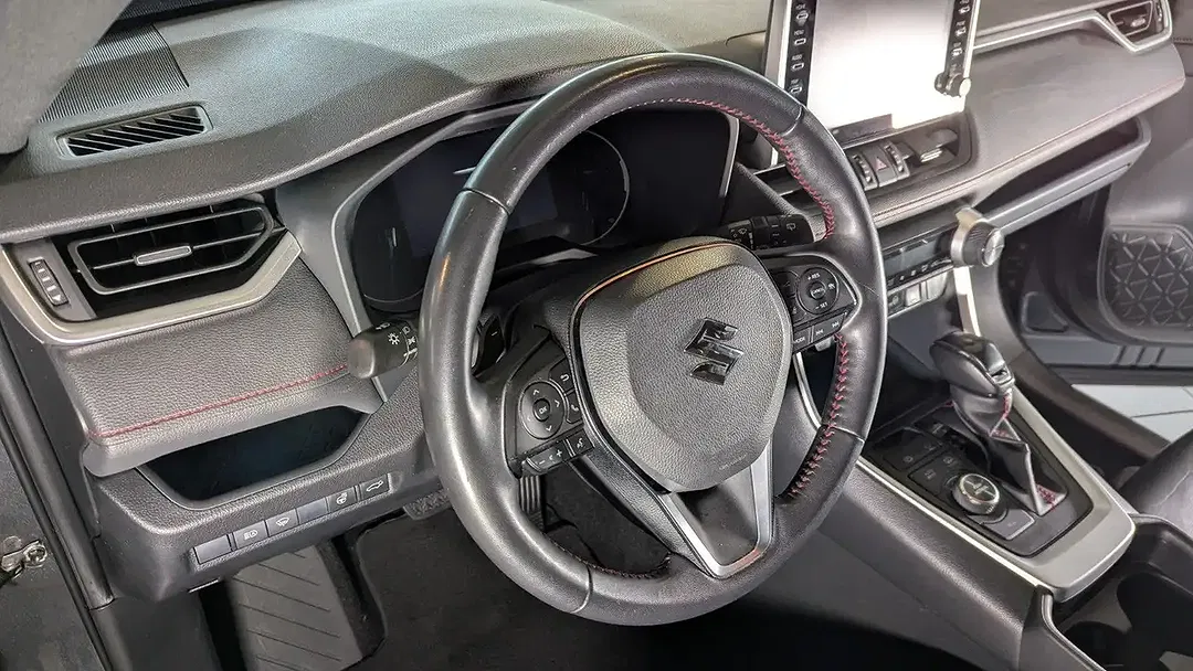 Suzuki Across Hybrid Comfort+ - Thumbnail 10