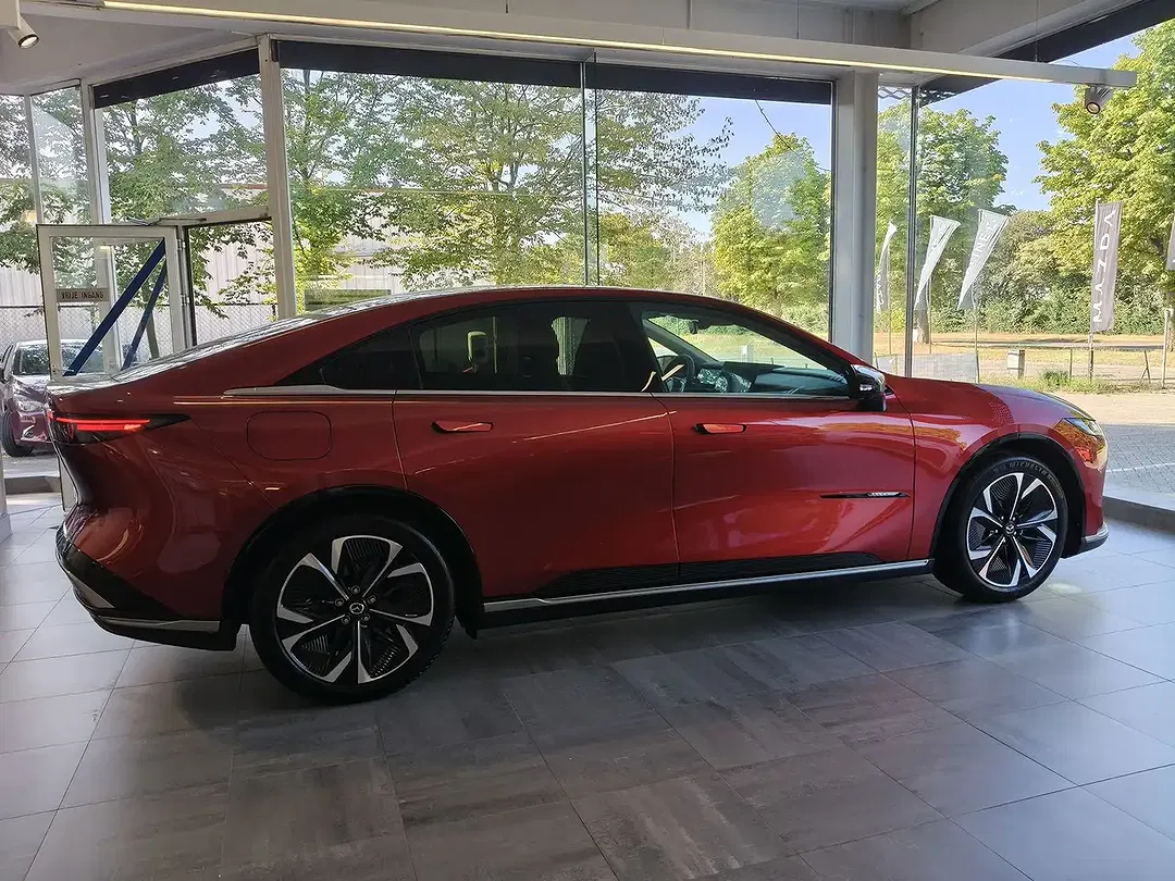 Mazda 6e EV Takumi - Thumbnail 5