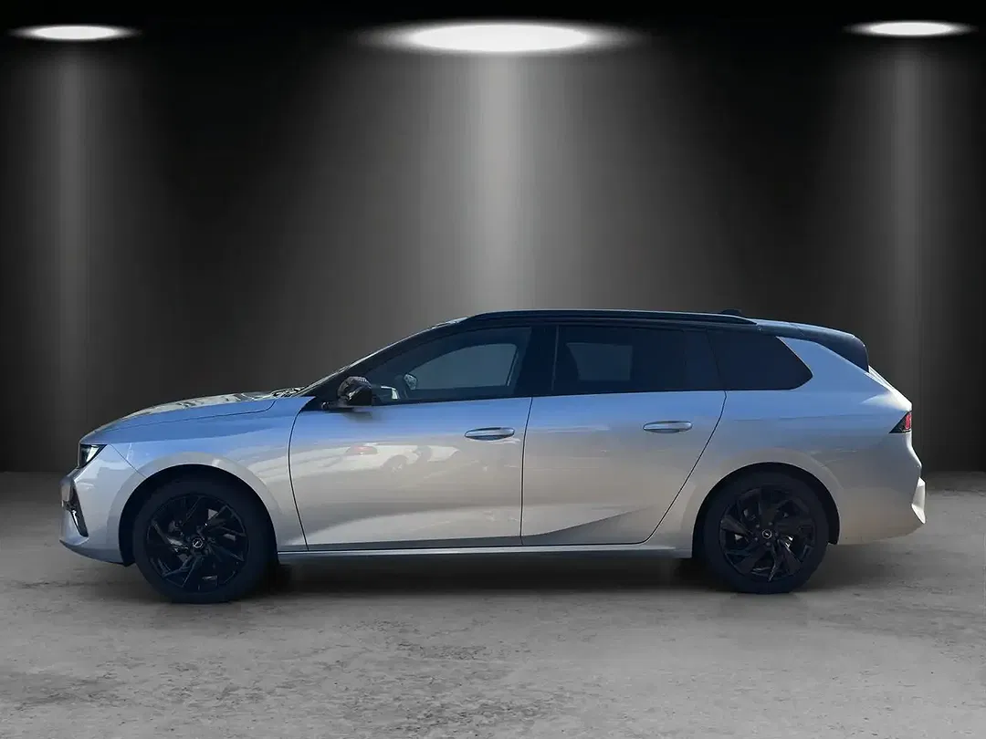 Opel Astra GS - foto 2