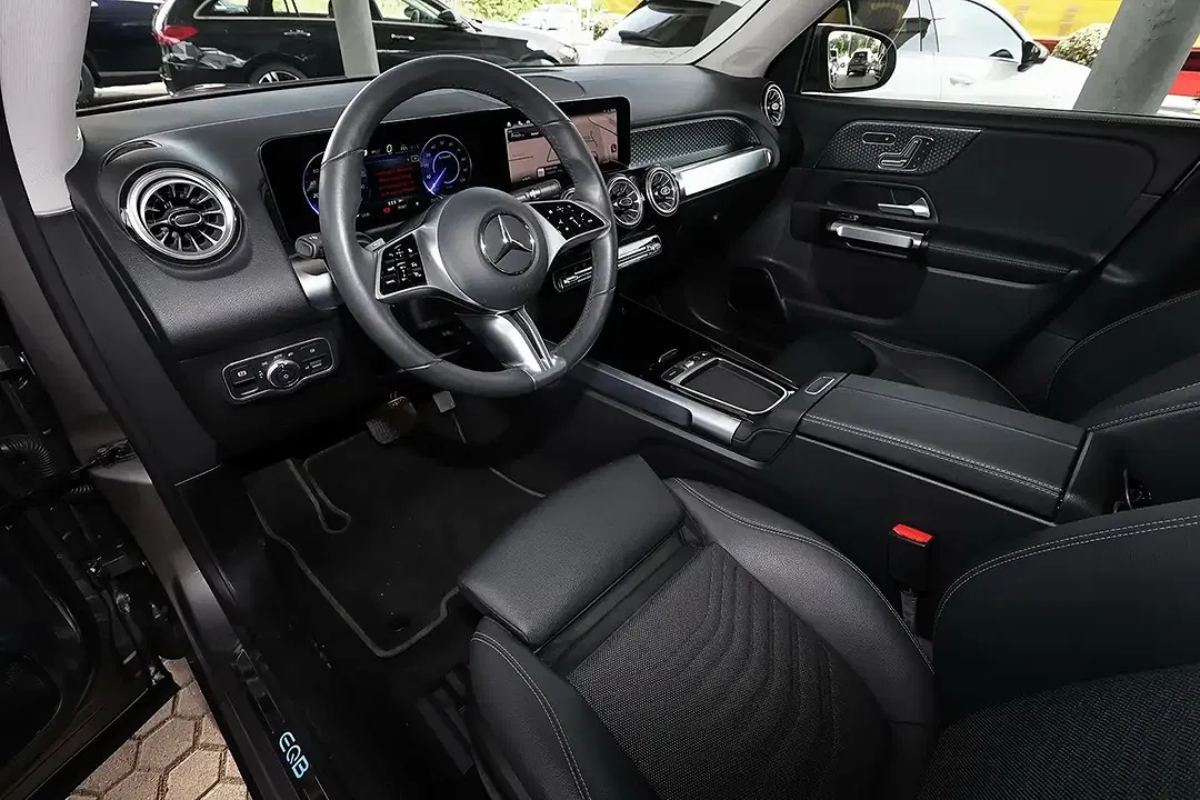 Mercedes-Benz EQB 250 - Thumbnail 12