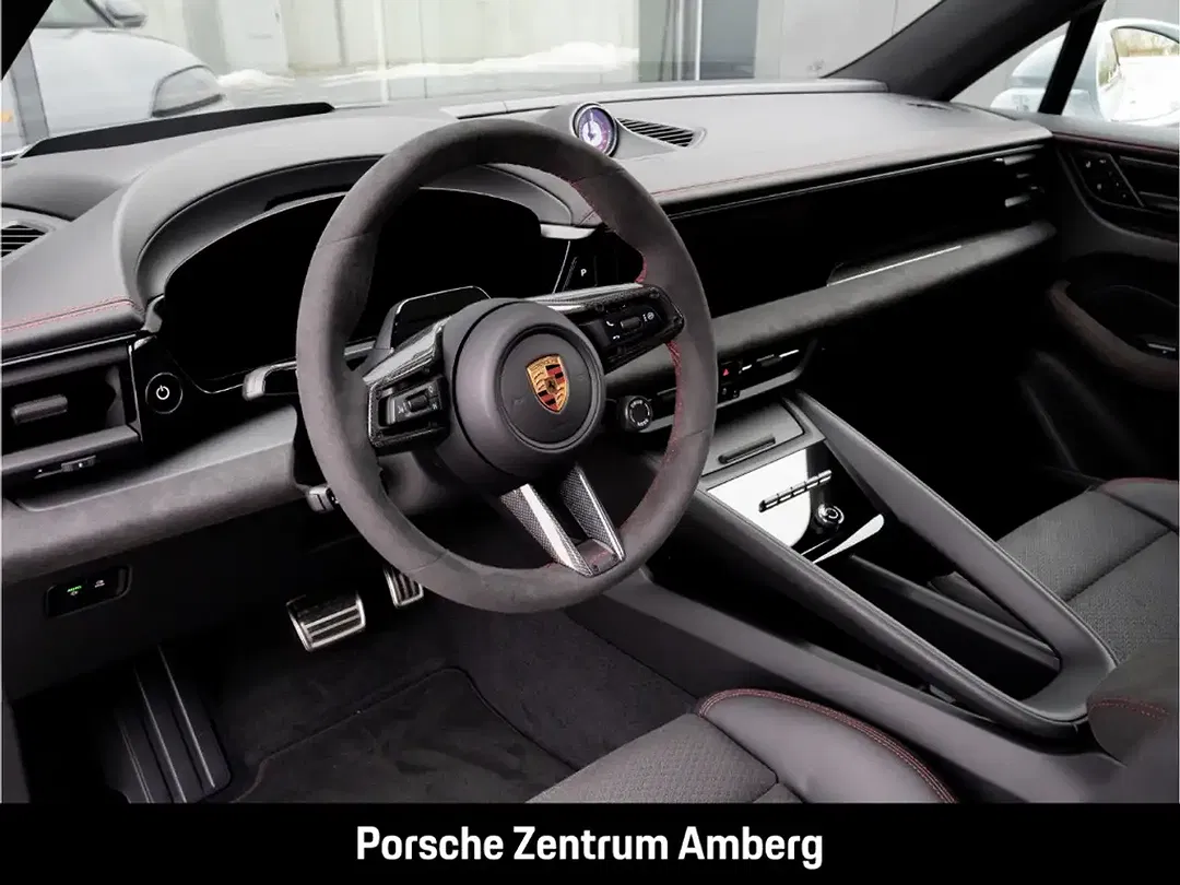 Porsche Macan Sport Design GTS - Thumbnail 13
