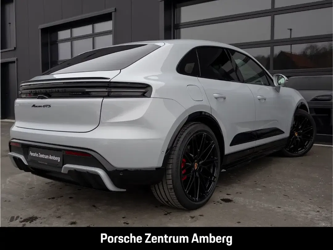 Porsche Macan Sport Design GTS - Thumbnail 5