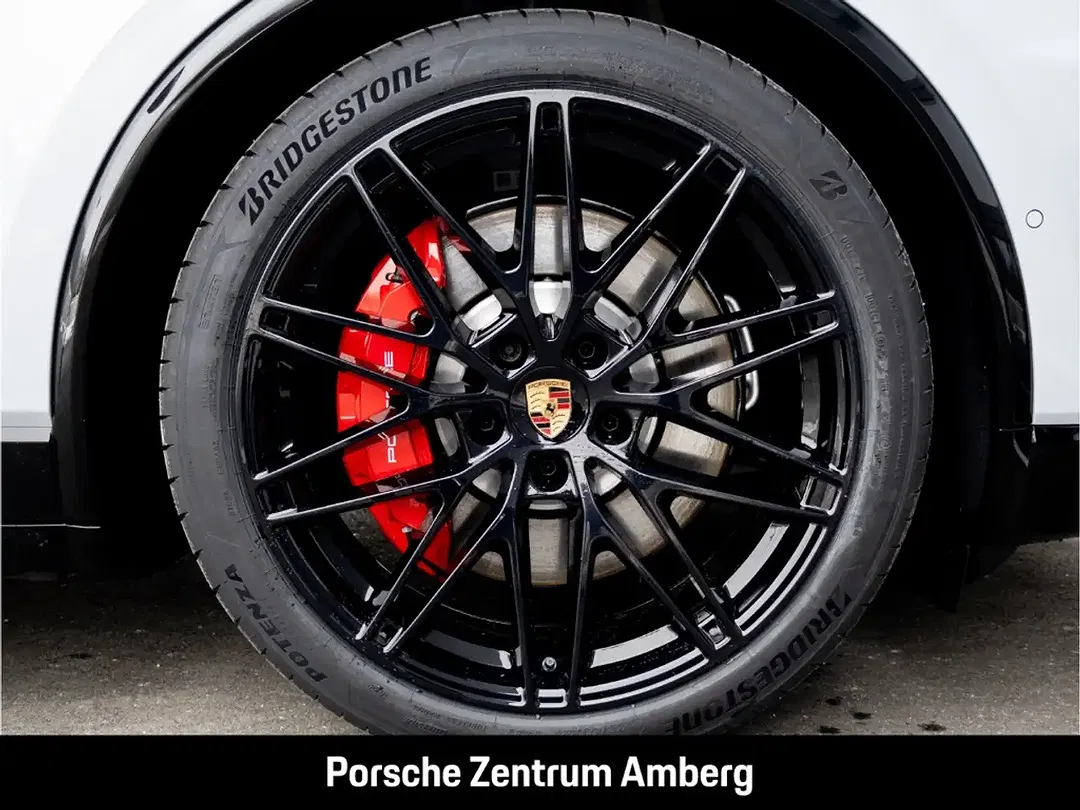 Porsche Macan Sport Design GTS - Thumbnail 8