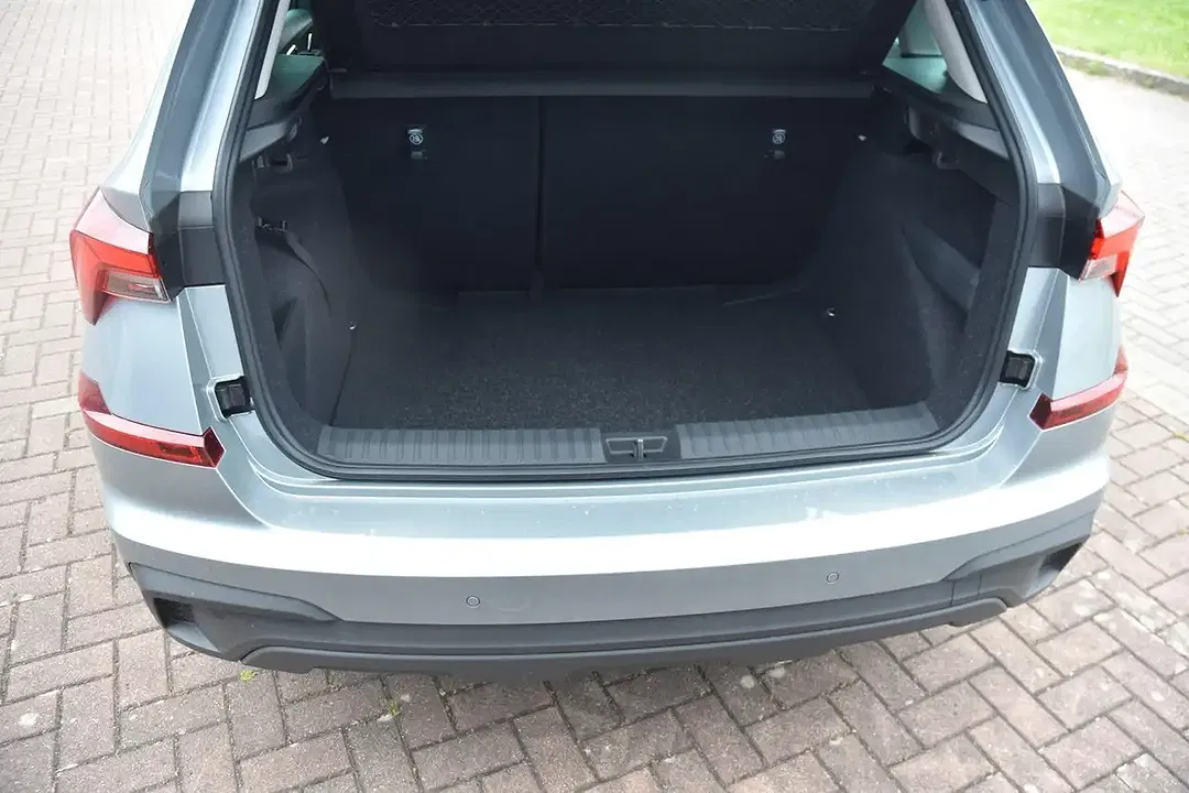 Skoda Kamiq 1.0 TSI - Thumbnail 13