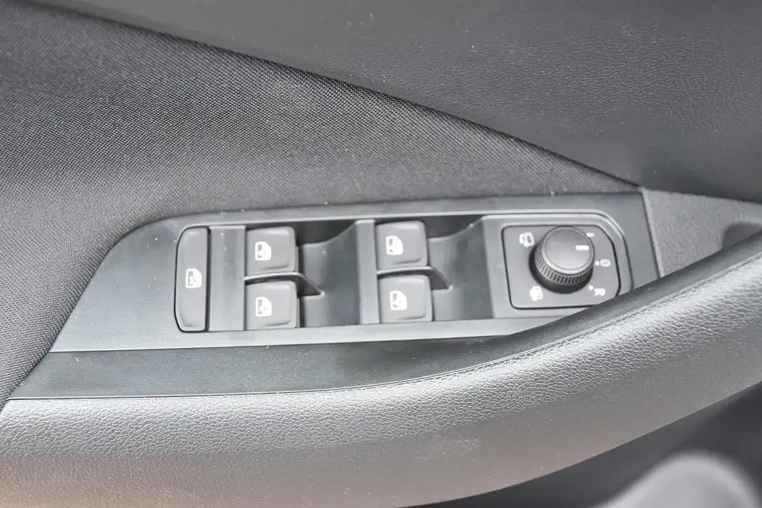 Skoda Kamiq 1.0 TSI - Thumbnail 16