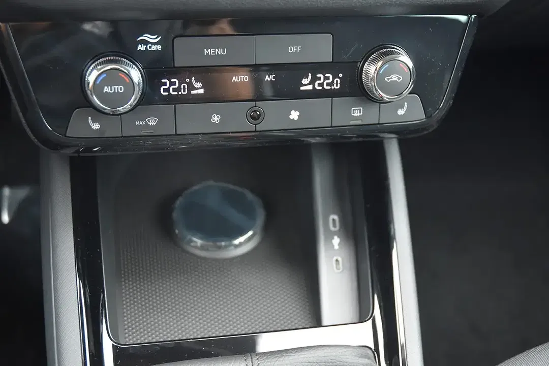 Skoda Kamiq 1.0 TSI - Thumbnail 22