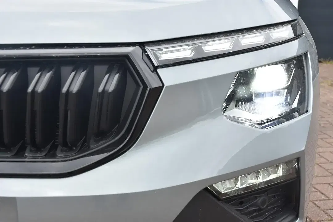 Skoda Kamiq 1.0 TSI - Thumbnail 29