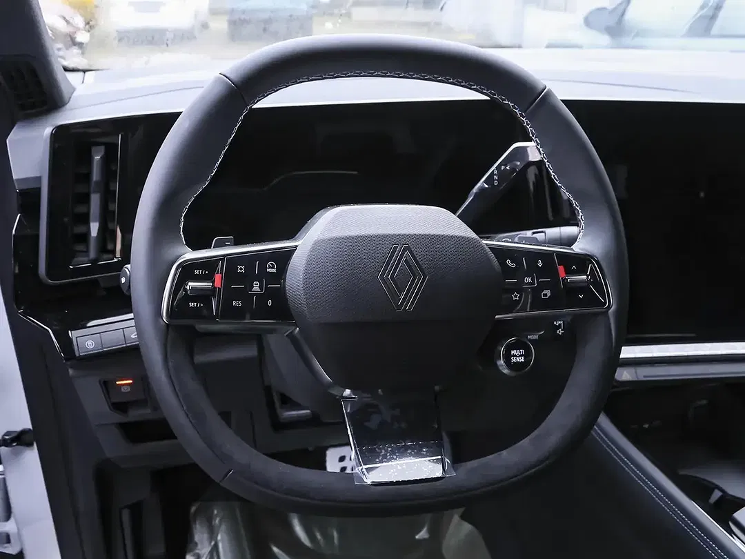 Renault Rafale E-Tech Hybrid Esprit Alpine - foto 14