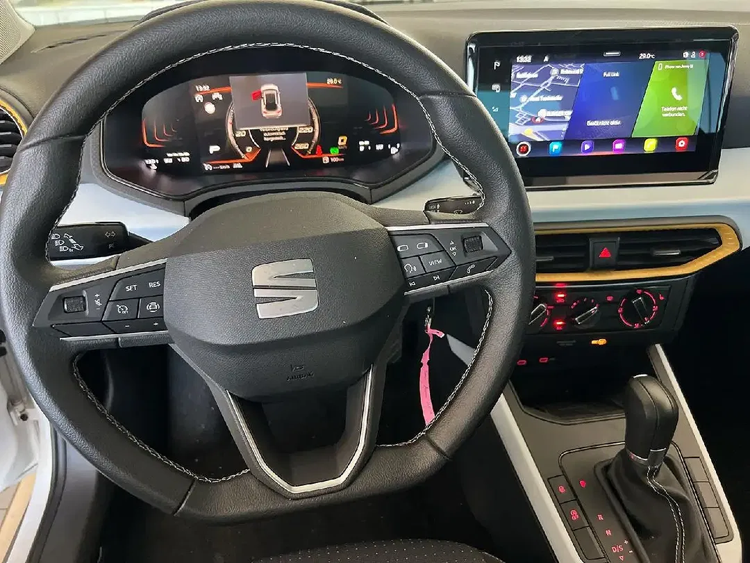 SEAT Arona Style - Thumbnail 7
