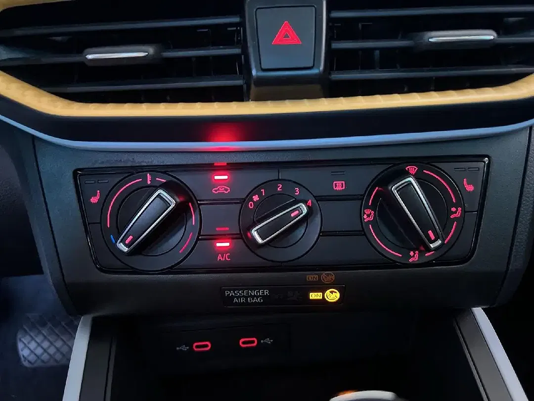SEAT Arona Style - Thumbnail 8
