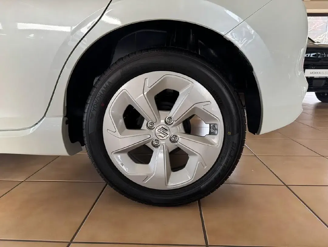 Suzuki Swift Hybrid 1.2 Dualjet AUT Comfort - Thumbnail 5