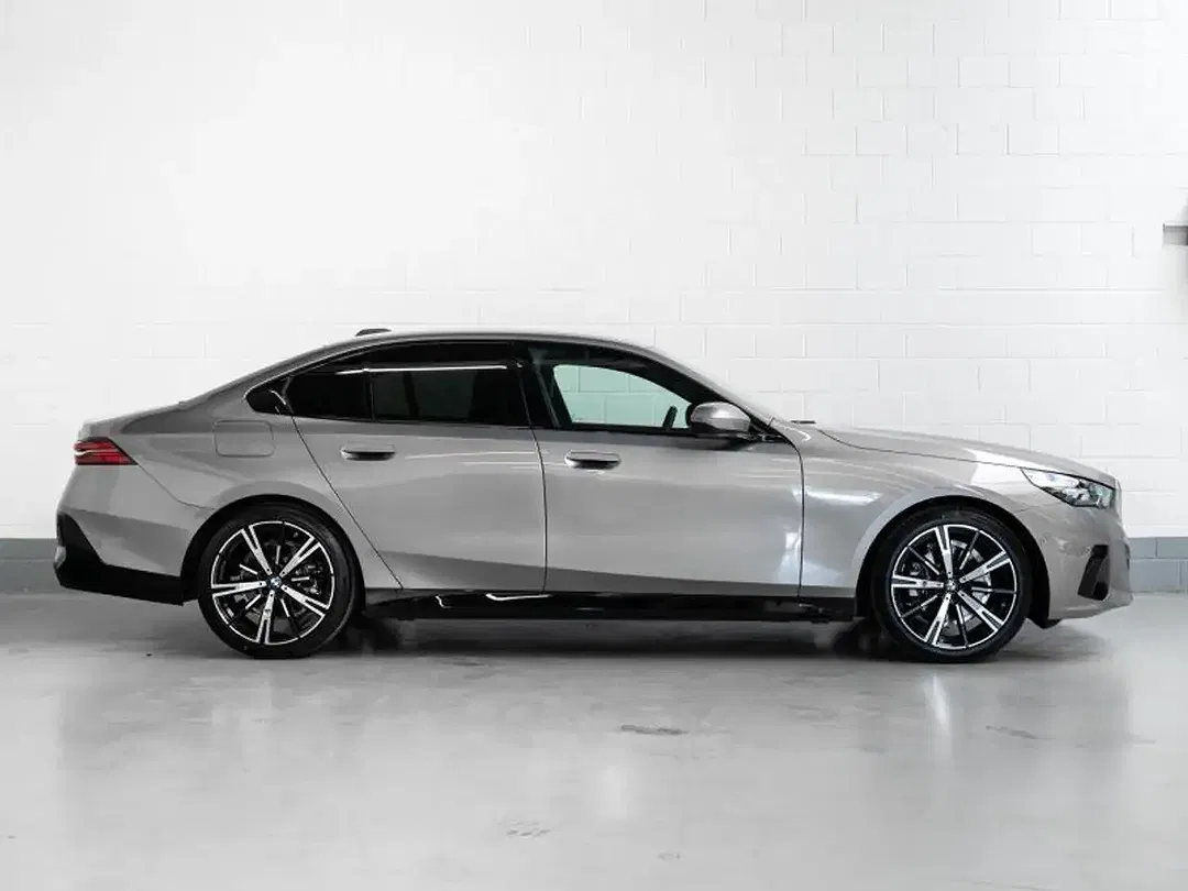 BMW 520 M - Thumbnail 3