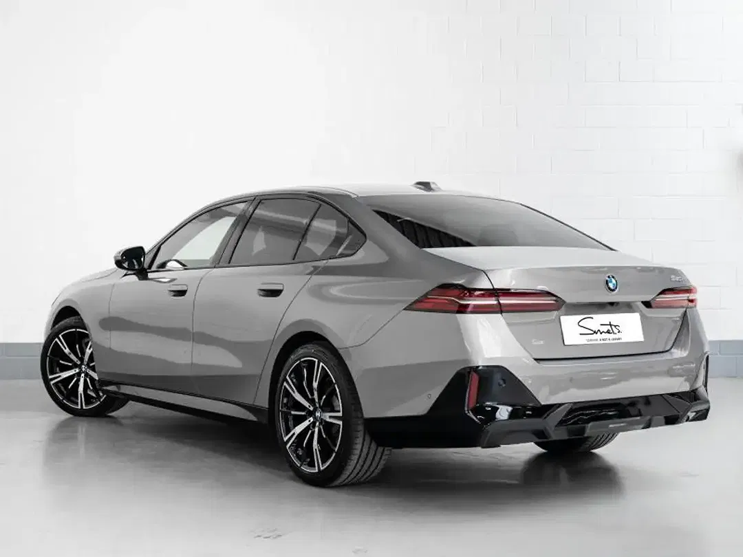 BMW 520 M - Thumbnail 5