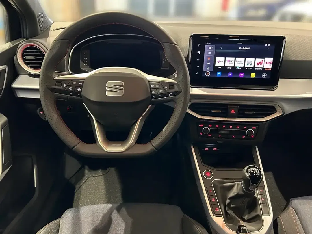 SEAT Arona 1.0 TSI FR - Thumbnail 12