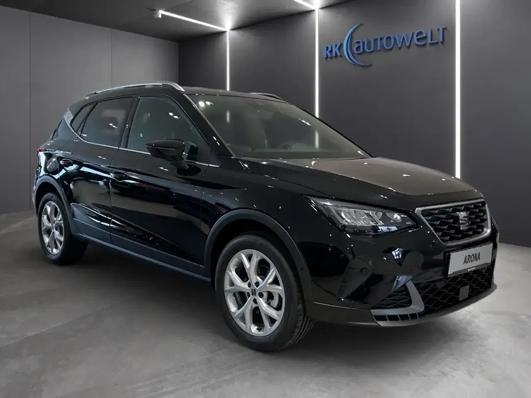 SEAT Arona 1.0 TSI FR - Thumbnail 2