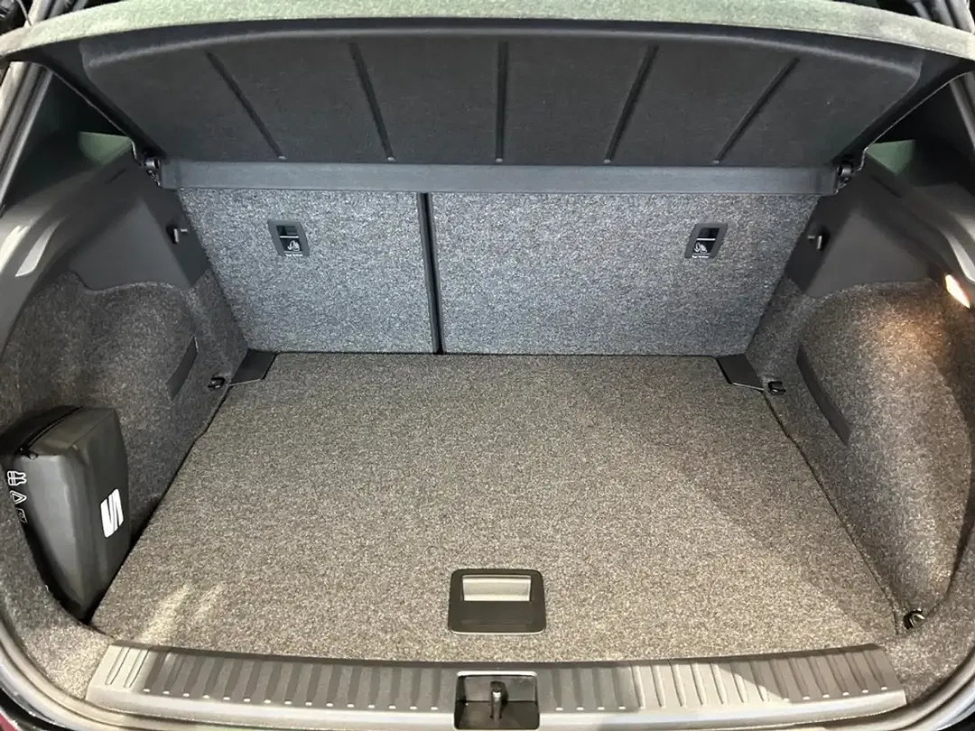 SEAT Arona 1.0 TSI FR - Thumbnail 9