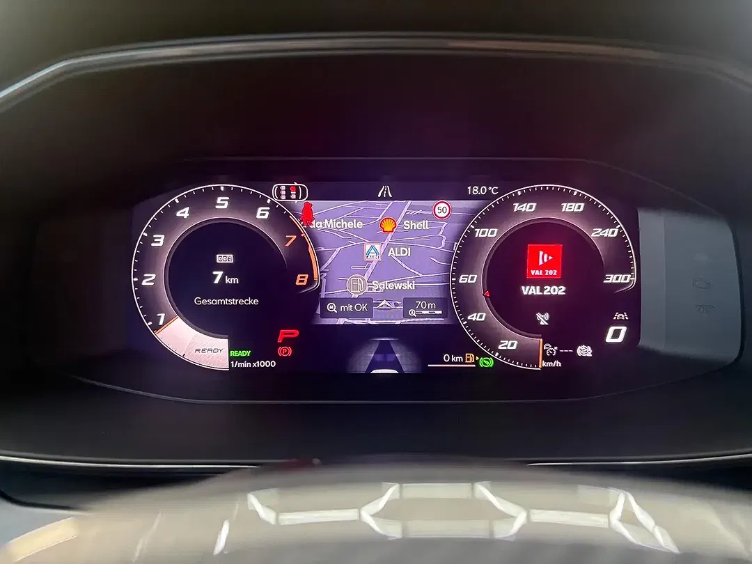 CUPRA Leon 1.5 eTSI DSG Matrix LED Sportstourer - Thumbnail 15