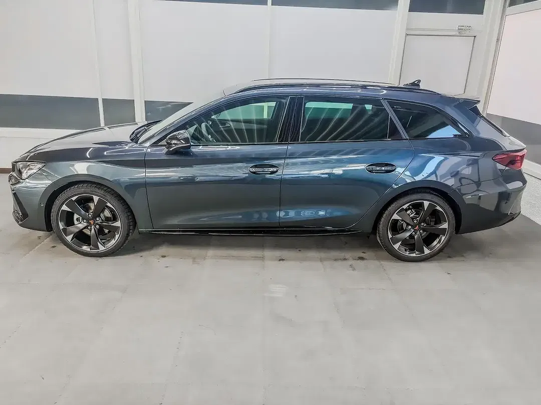 CUPRA Leon 1.5 eTSI DSG Matrix LED Sportstourer - Thumbnail 3