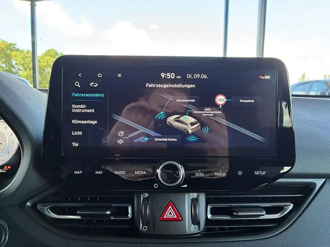 Hyundai i30 1.5 GDI cw Comfort Plus - Thumbnail 15