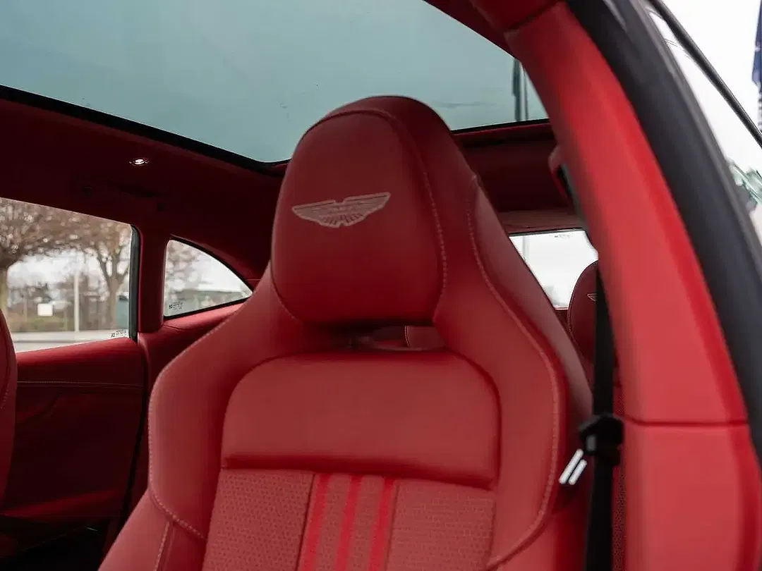 Aston Martin DBX 707 V8 4x4 - Thumbnail 5