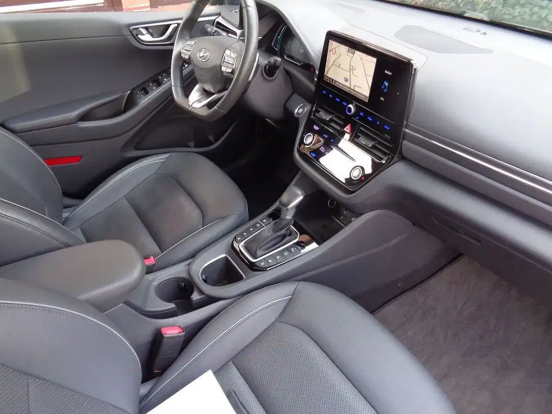 Hyundai IONIQ 1.6 GDI PHEV Hybrid Premium - foto 15