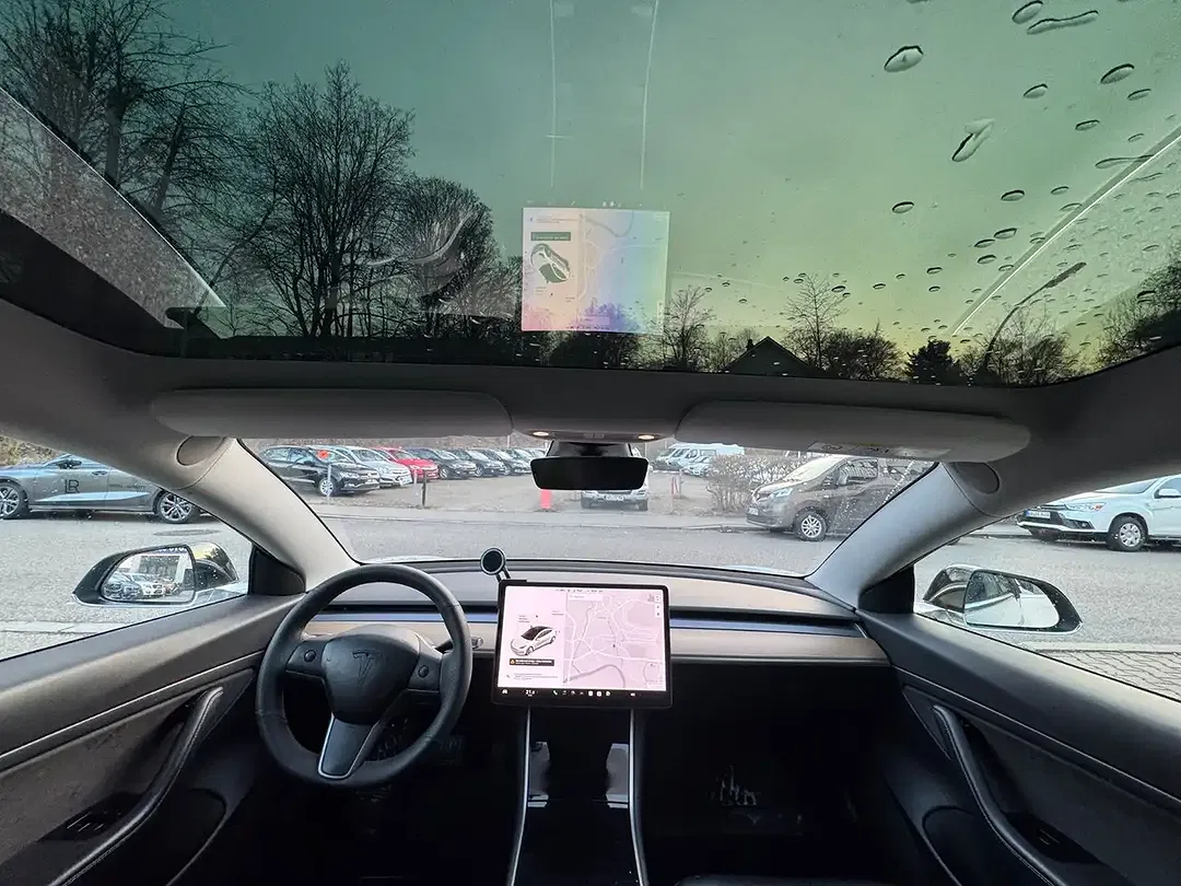 Tesla Model 3 RWD Standard Range Plus - Thumbnail 20