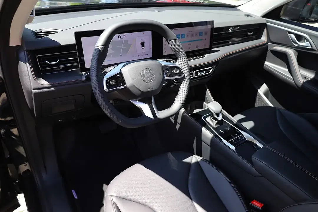 MG HS 1.5 T-GDI AUT Luxury - Thumbnail 9