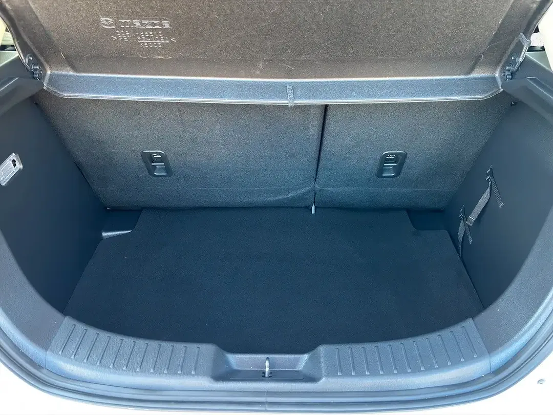 Mazda 2 Homura - foto 12