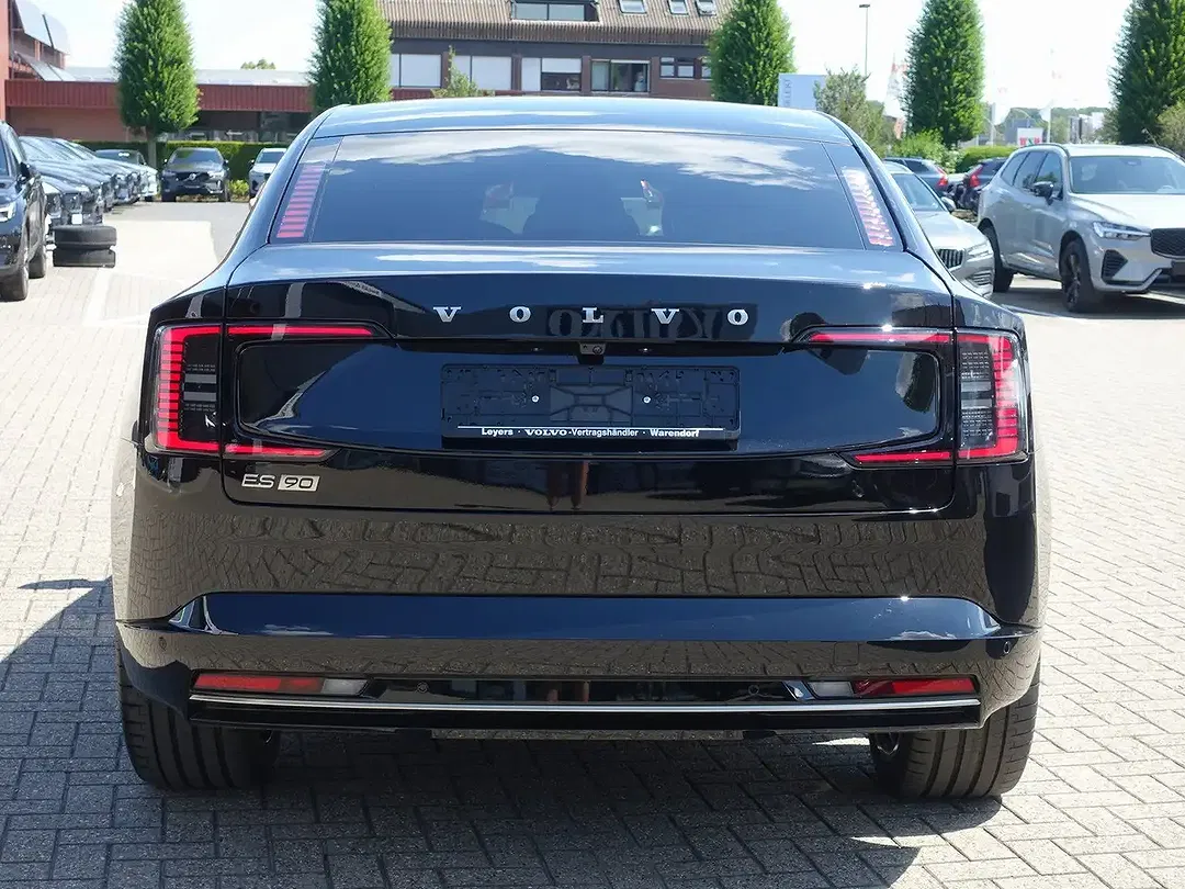 Volvo ES90 Single Motor Extended Range Ultra - Thumbnail 5