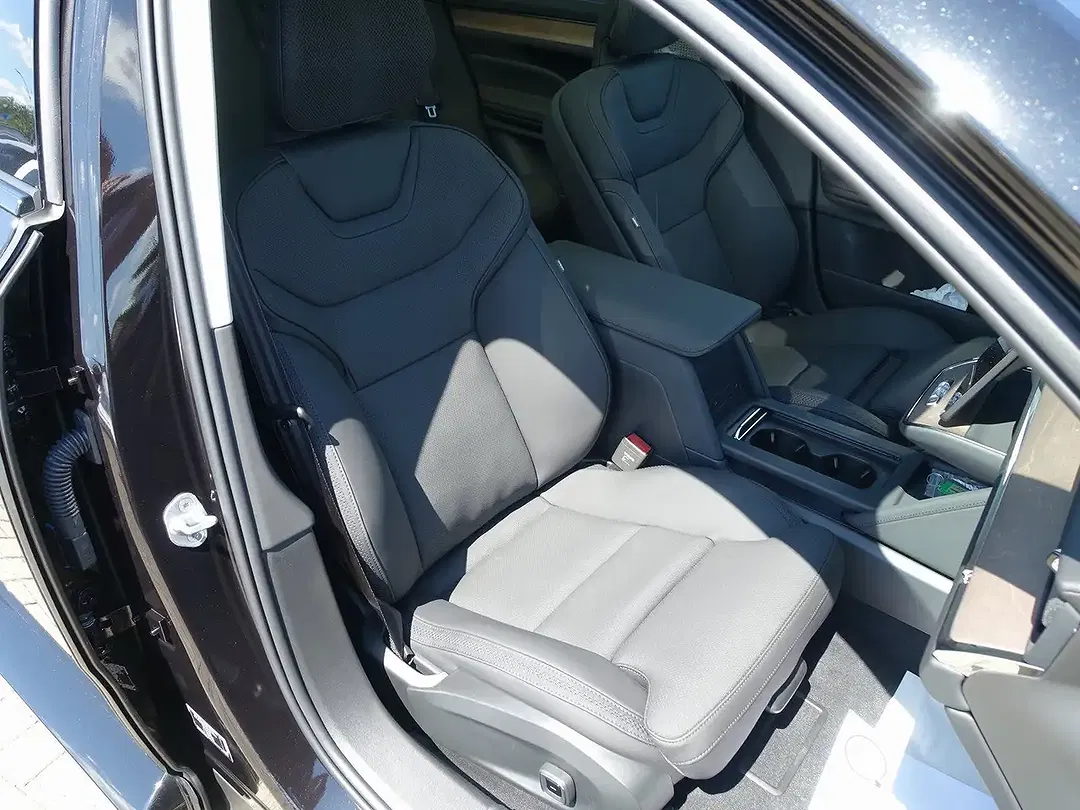Volvo ES90 Single Motor Extended Range Ultra - Thumbnail 8