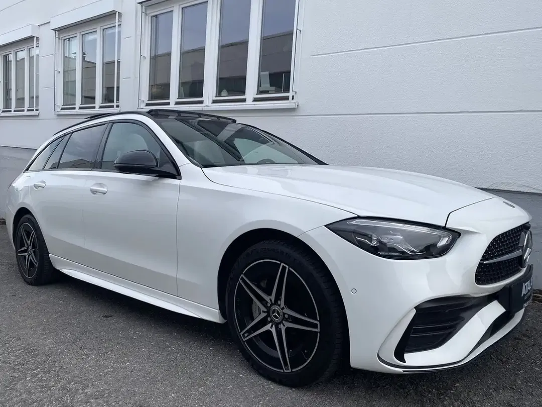 Mercedes-Benz C 300 AMG Line - Thumbnail 2