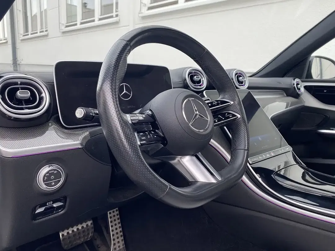 Mercedes-Benz C 300 AMG Line - Thumbnail 9