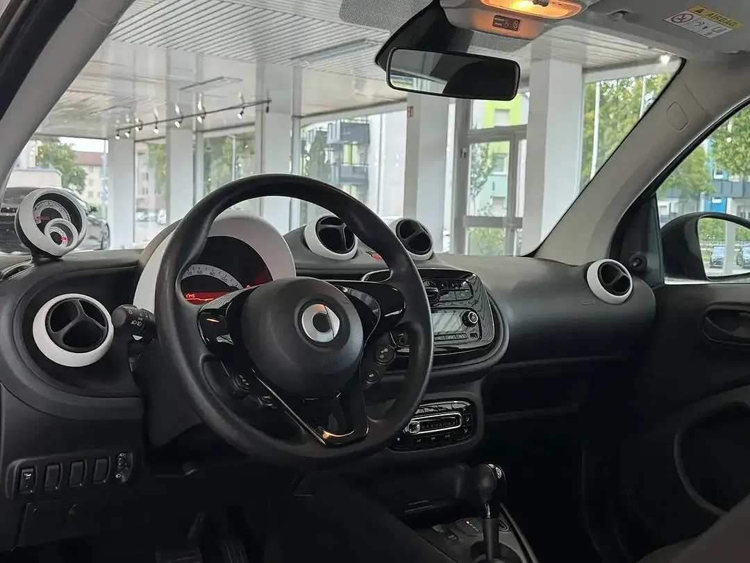 smart forTwo - Thumbnail 8